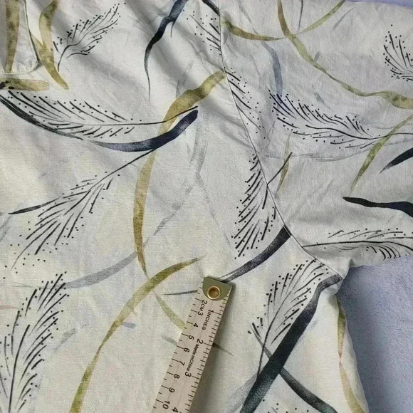 Tommy Bahama Shirt Mens 2XL Biege Floral Short Sleeve Hawaiian 100% Silk - Picture 4 of 8